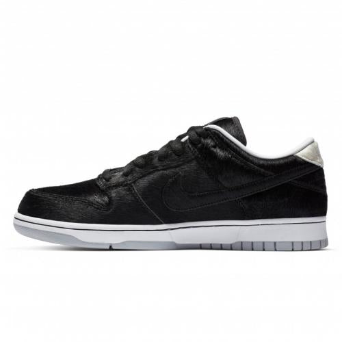 Medicom Toy x Nike SB Dunk Be@rbrick