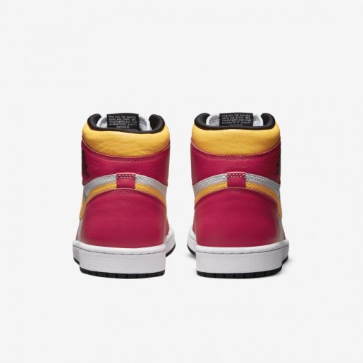 Air Jordan 1 High Light Fusion Red