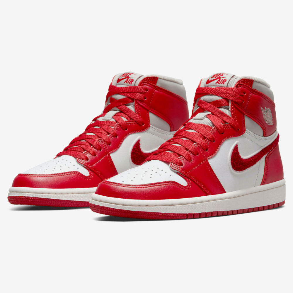 Air Jordan 1 High Varsity Red