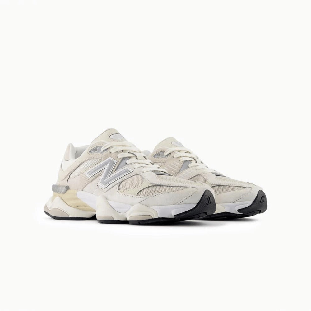 New Balance 9060 Moonbeam Sea Salt