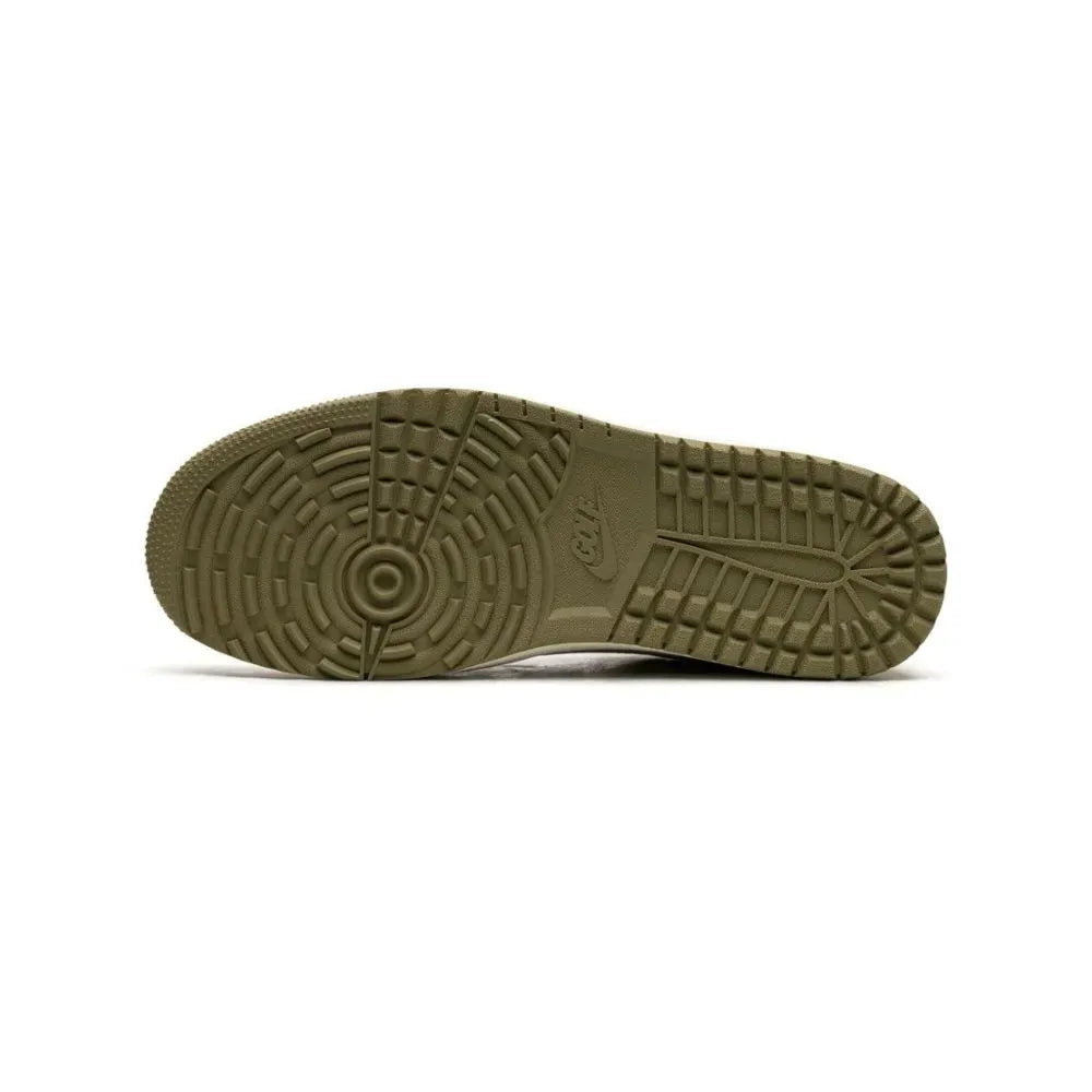 Travis Scott x Air Jordan 1 Low Golf Neutral Olive