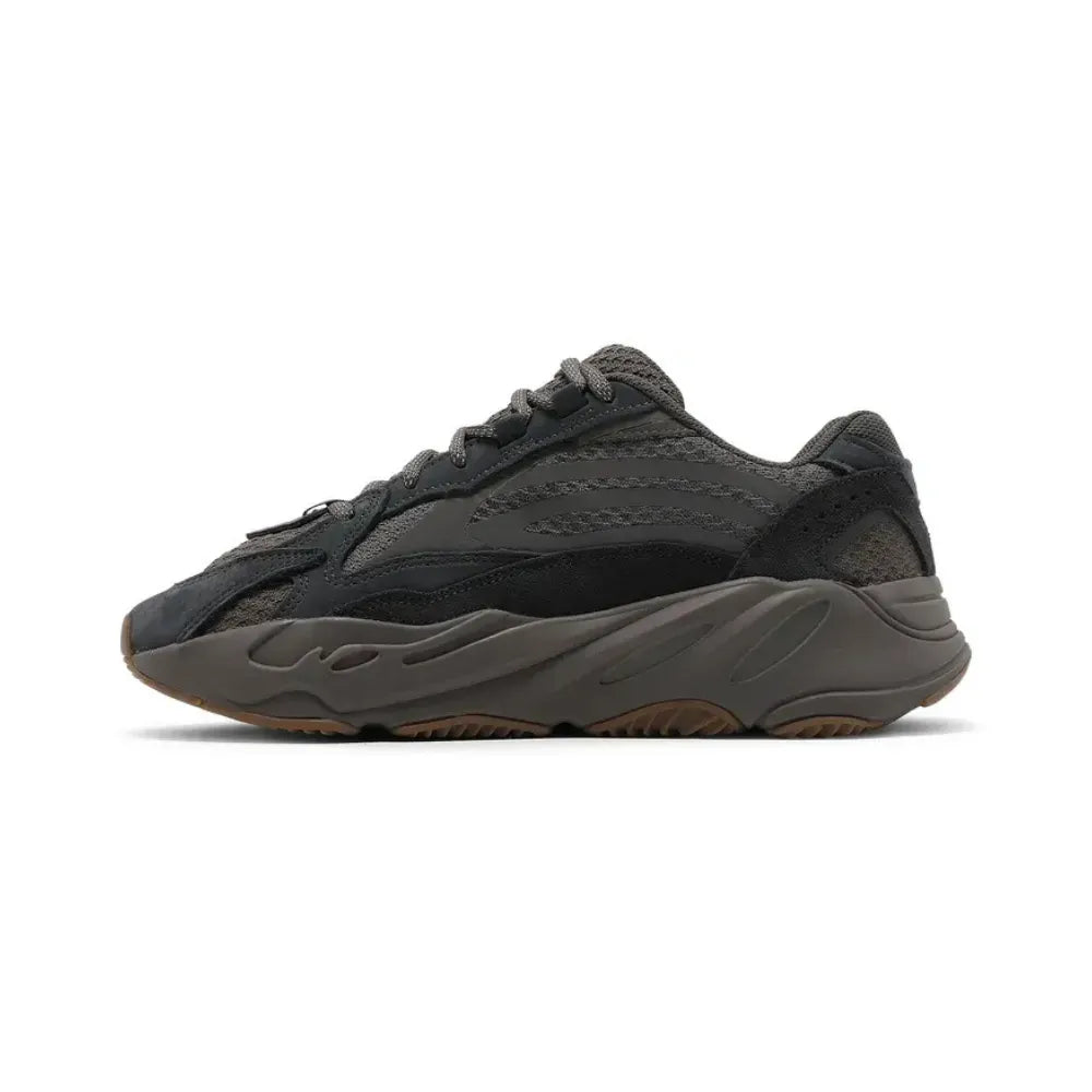 Yeezy Boost 700 V2 Mauve