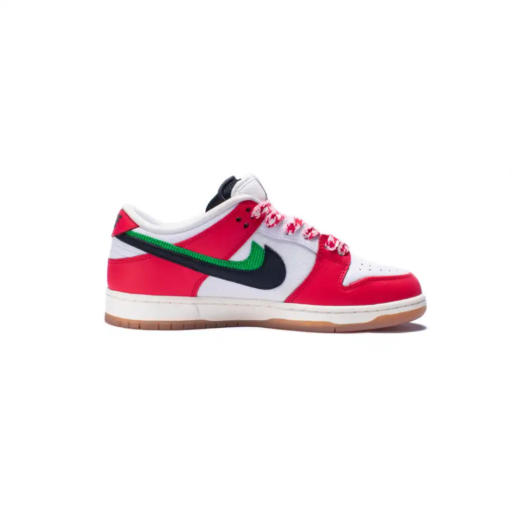Frame x Nike SB Dunk Low Habibi