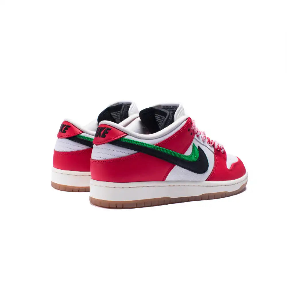 Frame x Nike SB Dunk Low Habibi