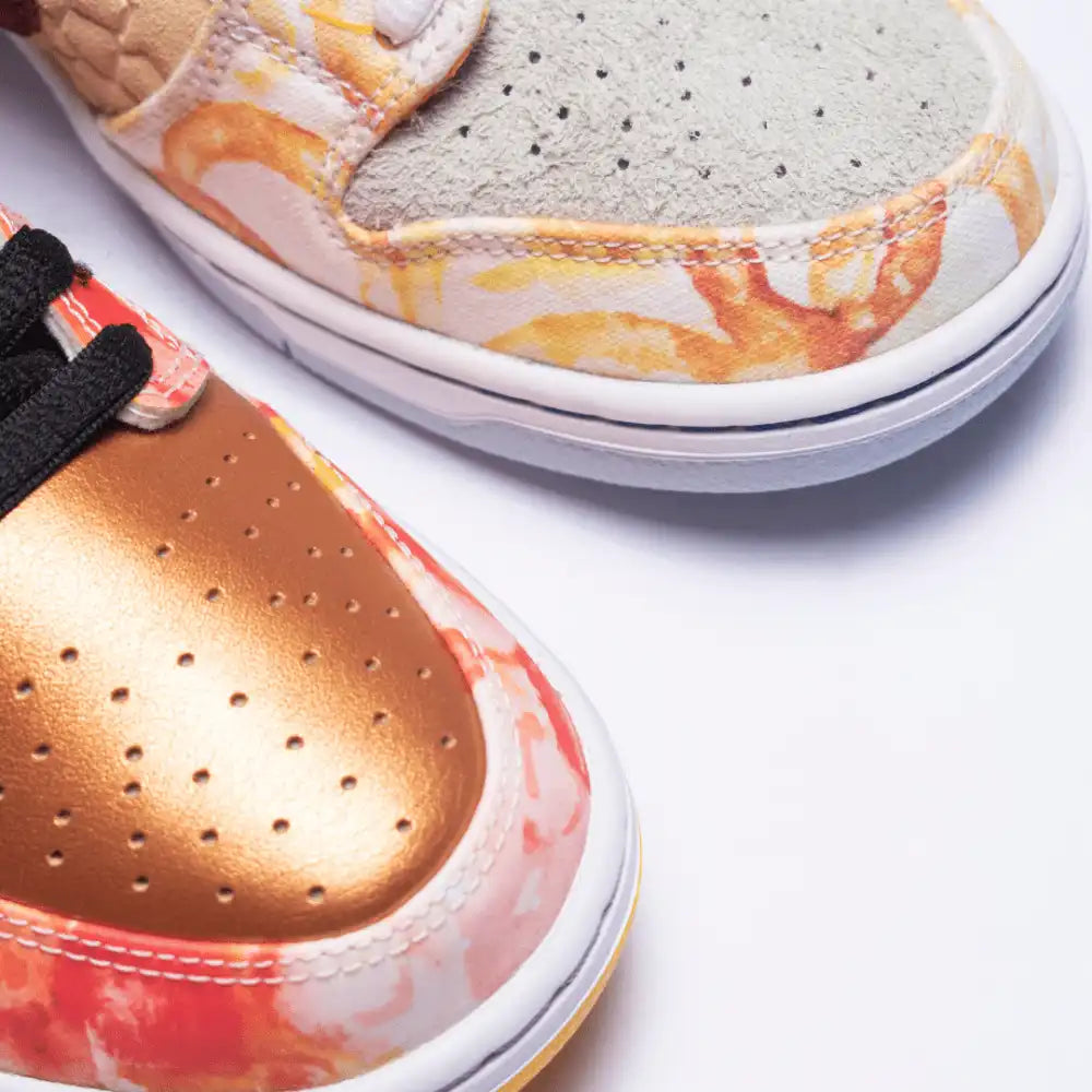 Nike SB Dunk Low Street Hawker