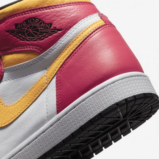 Air Jordan 1 High Light Fusion Red