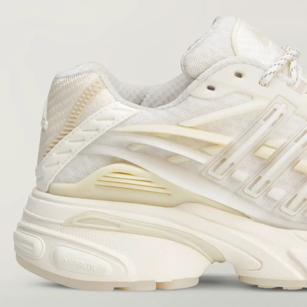 Pharrell Williams x adidas Adistar Jellyfish Chalk White