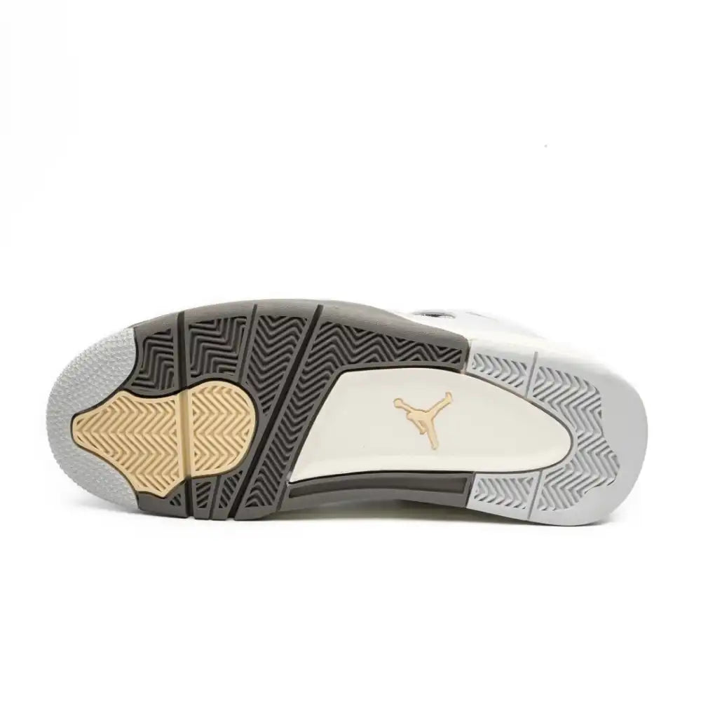 Air Jordan 4 Craft Photon Dust