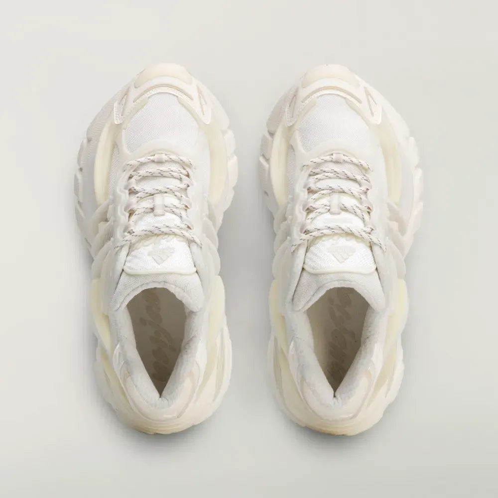 Pharrell Williams x adidas Adistar Jellyfish Chalk White