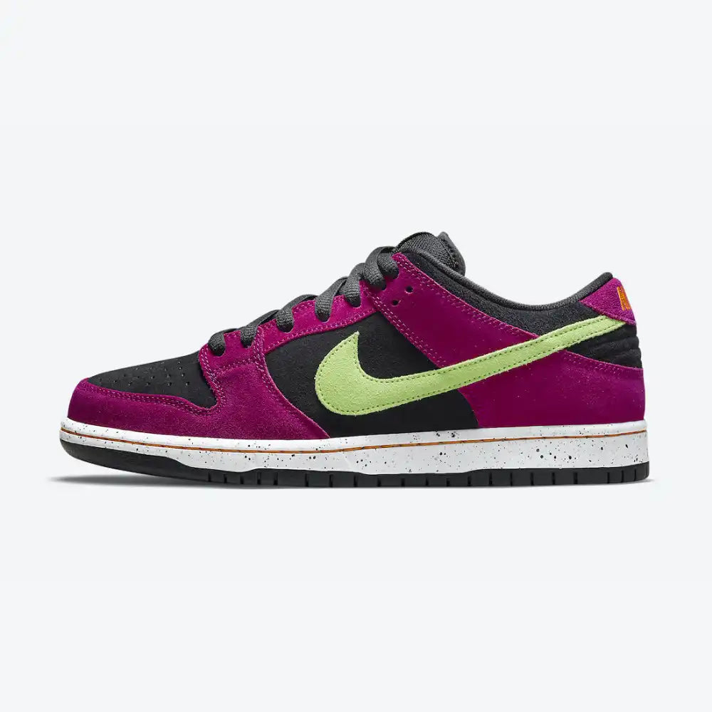 Nike SB Dunk Low Pro Red Plum