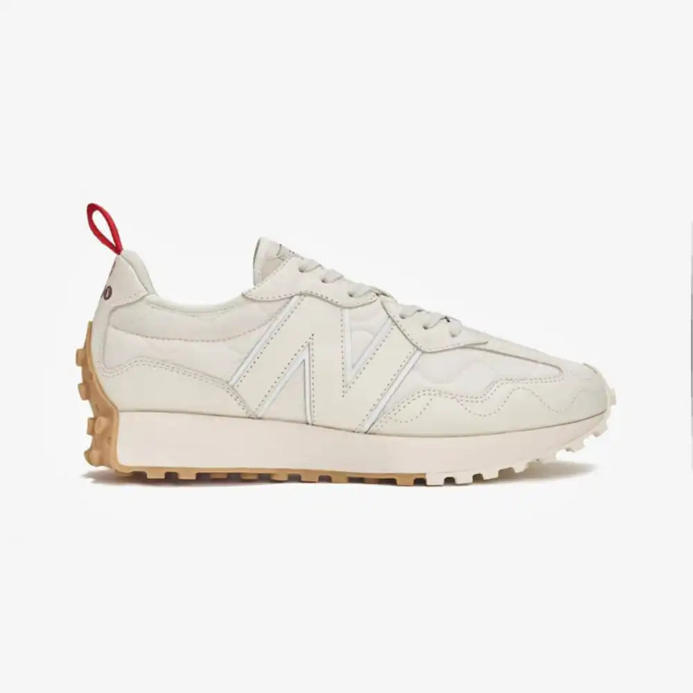 New Balance 327 The Pacer