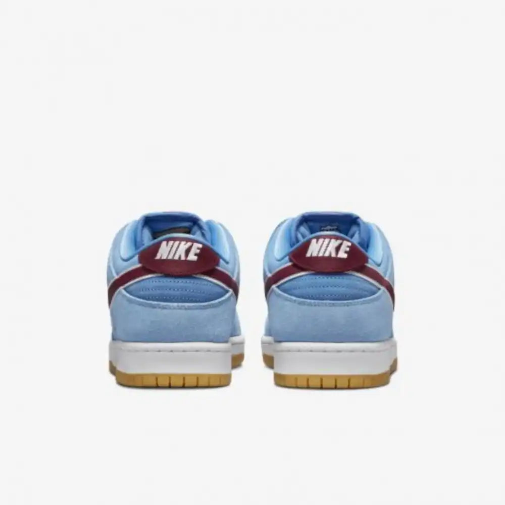 Nike SB Dunk Low PRM Phillies