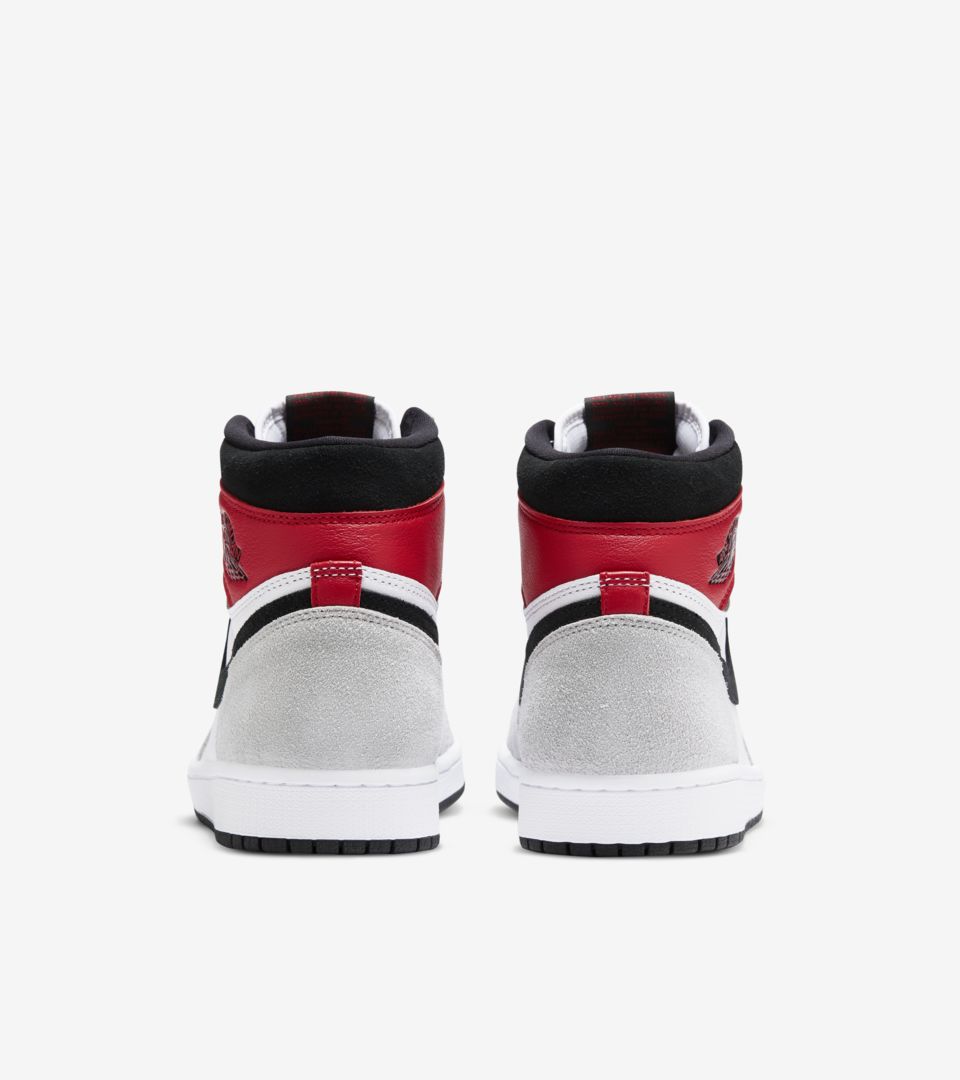 Air Jordan 1 High Smoke Grey