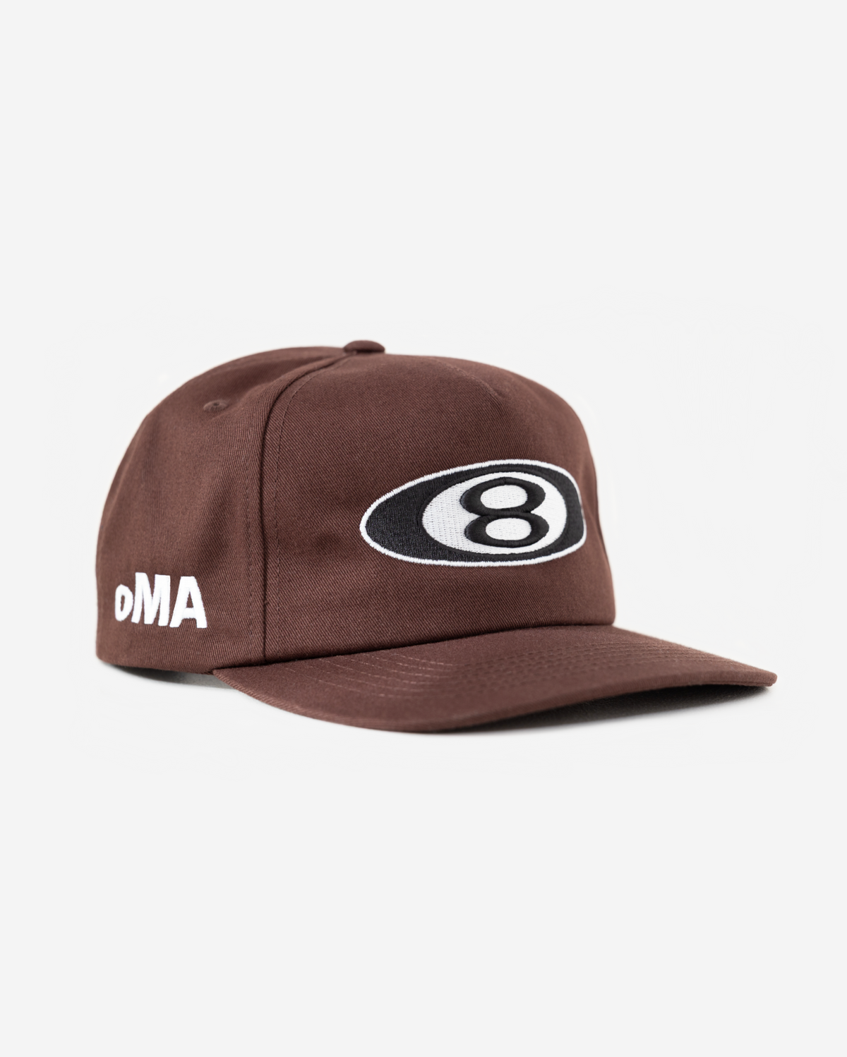 Boné oMA Studios 8 Ball (Marrom)