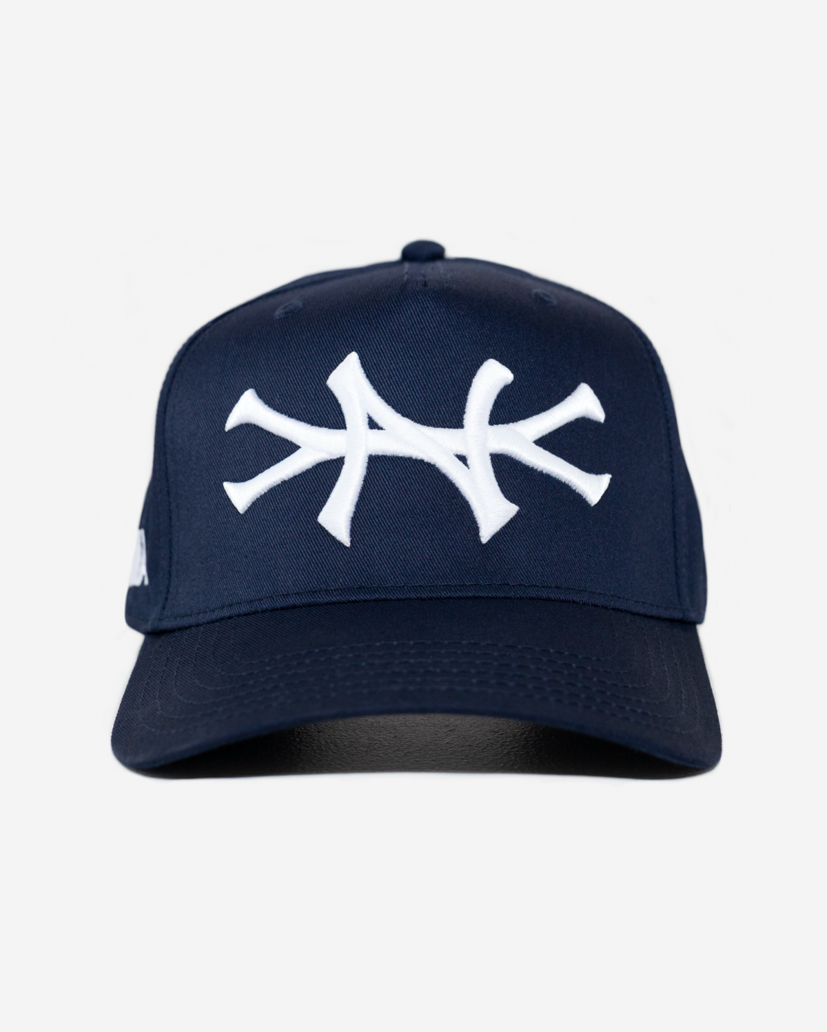 Boné oMA Studios New York Curved Brim (Azul Marinho)