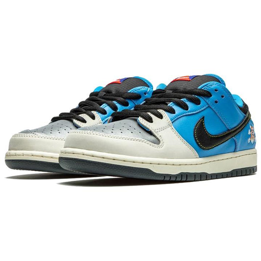 Instant Skateboards x Nike SB Dunk